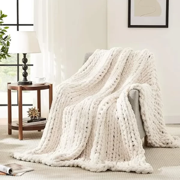 chunky knit bulk blankets