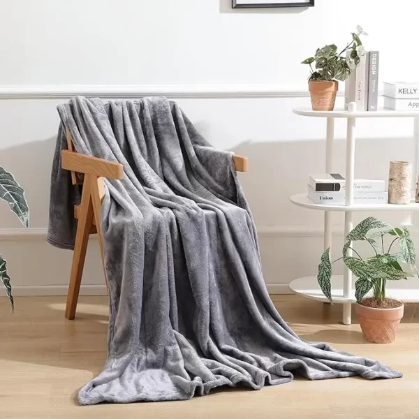 Plush Blankets Wholesale